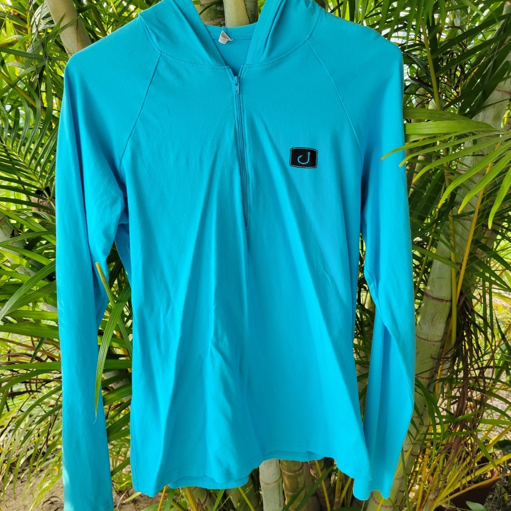 Avid sun shirt